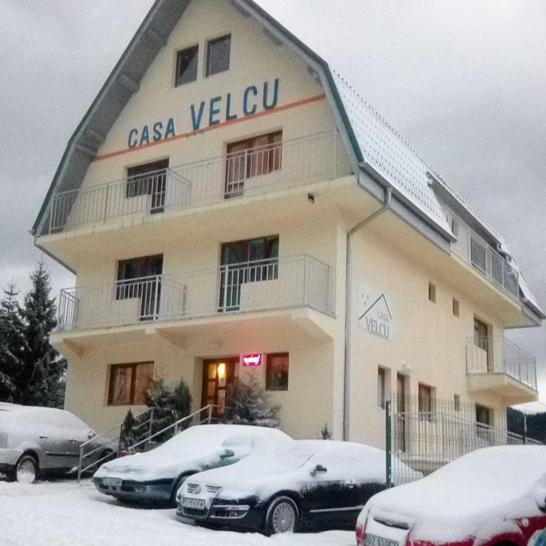 Vila Alegria Hotell Buşteni Exteriör bild